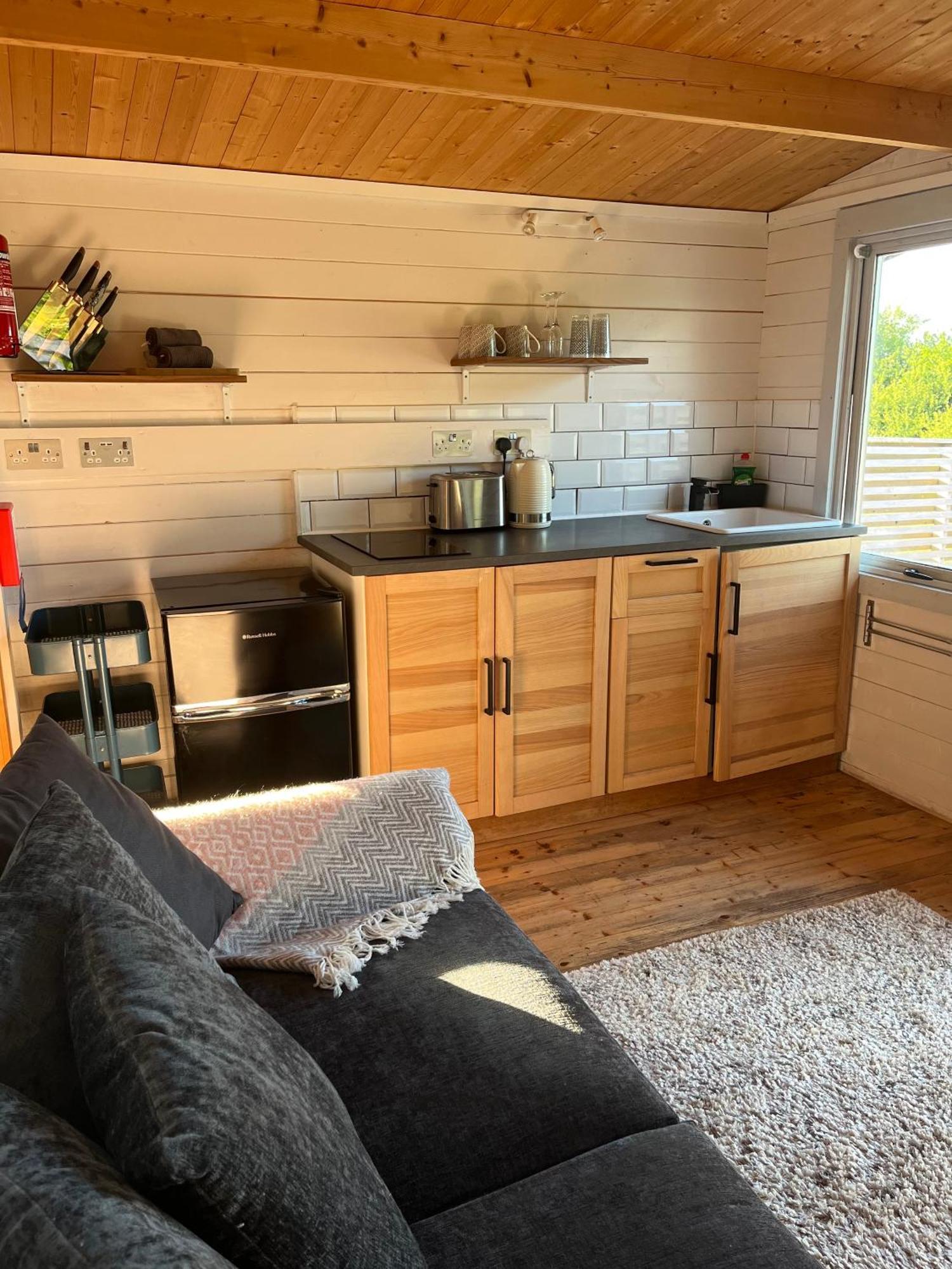 Ivy Rose Cabin No Hot Tub Буде Экстерьер фото