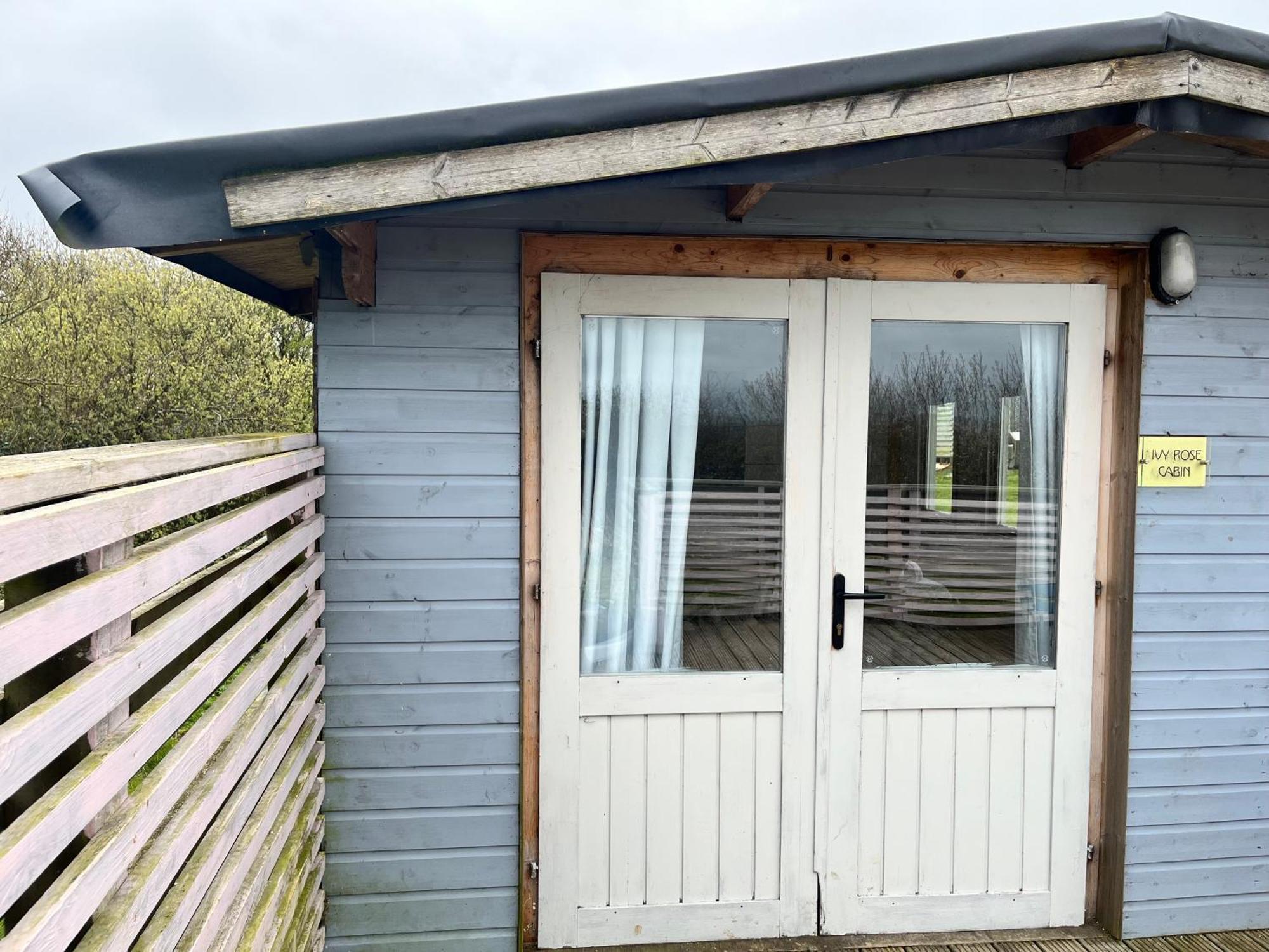 Ivy Rose Cabin No Hot Tub Буде Экстерьер фото